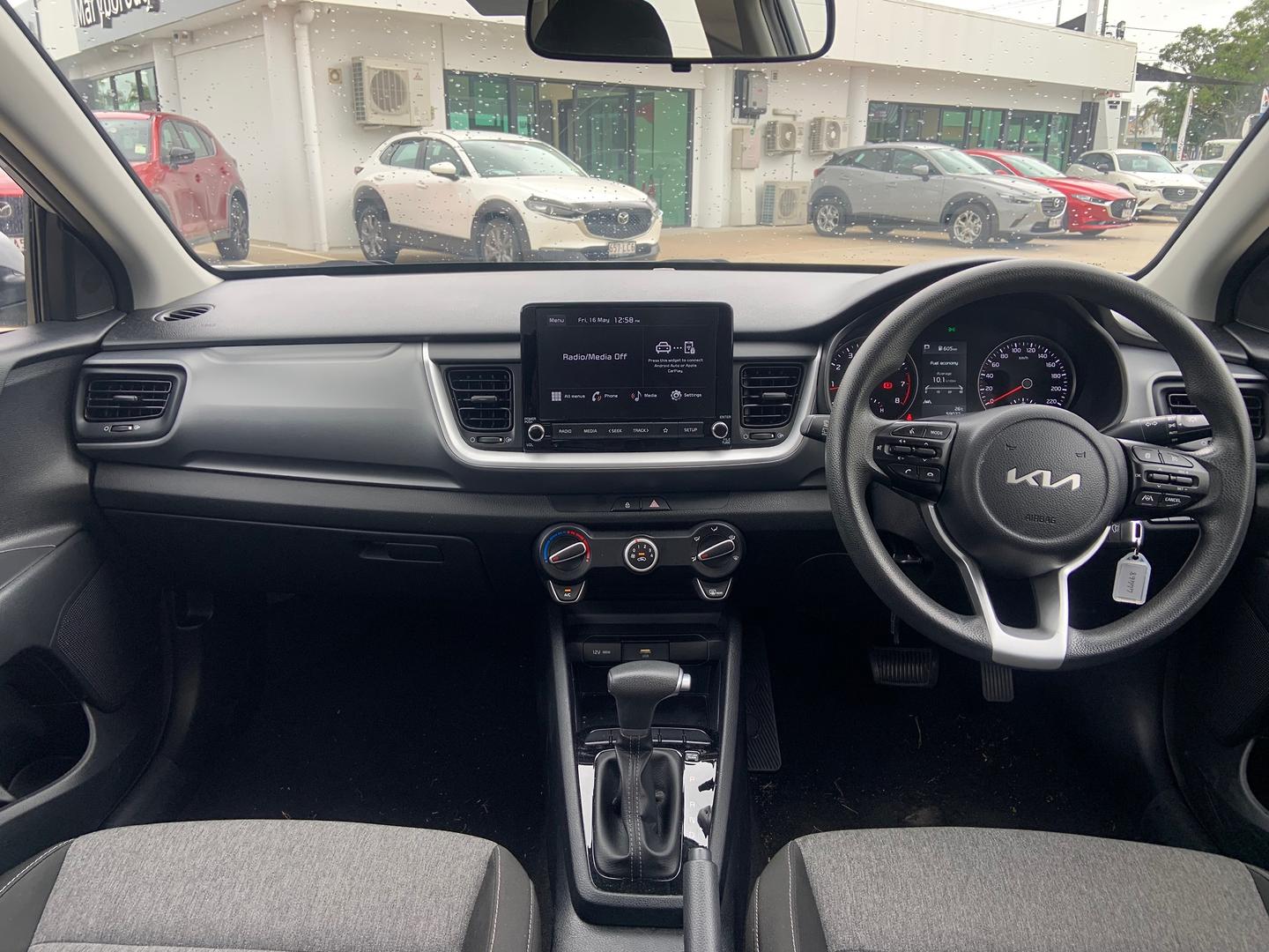 2021 MY22 Kia Stonic YB Sport SUV Image 22