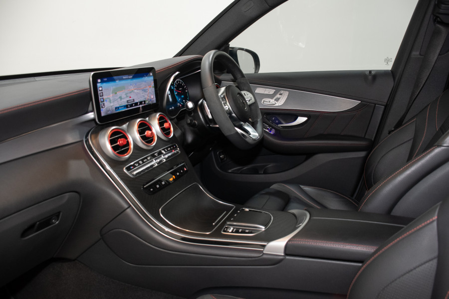 2022 Mercedes-Benz GLC-Class GLC300 e SUV Image 23