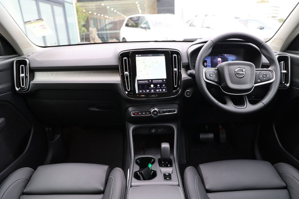 2026 Volvo XC40 XZ Plus B4 SUV Image 25