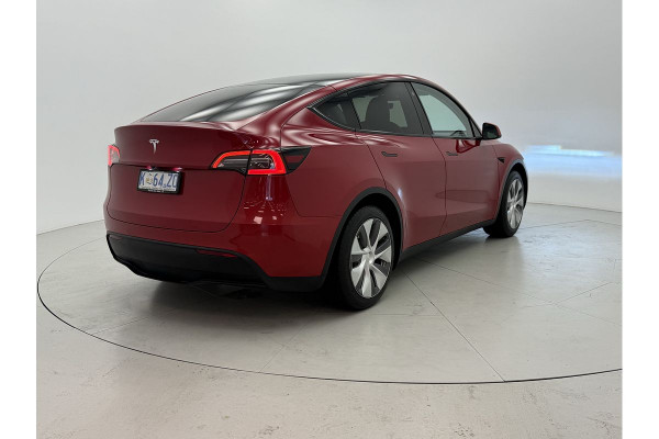 2023 Tesla Model Y  Rear-Wheel Drive SUV Image 6