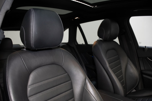 2019 Mercedes-Benz GLC-Class GLC300 SUV Image 4