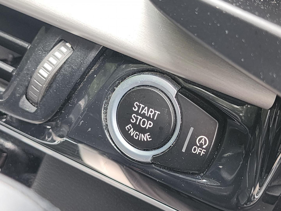 2016 BMW X5 F15 sDrive25d SUV Image 16