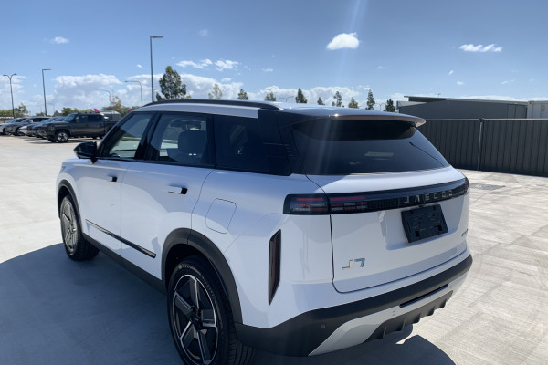2025 Jaecoo J7 T35 SHS Summit SUV Image 5