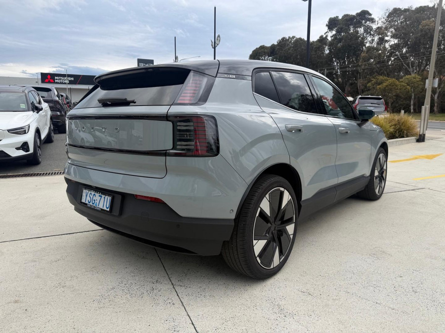 2024 MY25 Volvo EX30  Twin Motor Performance Ultra SUV Image 3