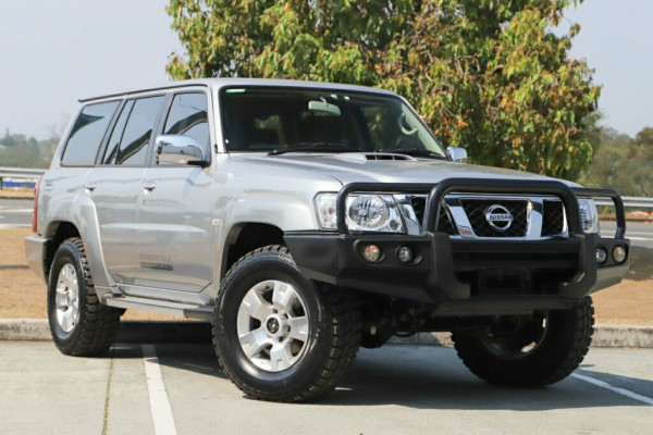 Nissan Patrol ST Y61 GU 10