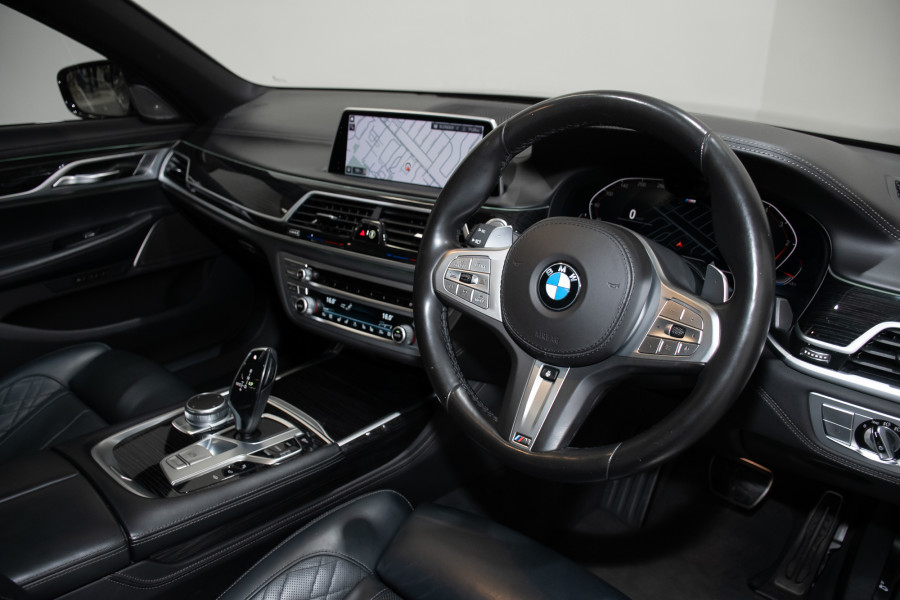 2020 BMW 7 Series 30d Sedan Image 16
