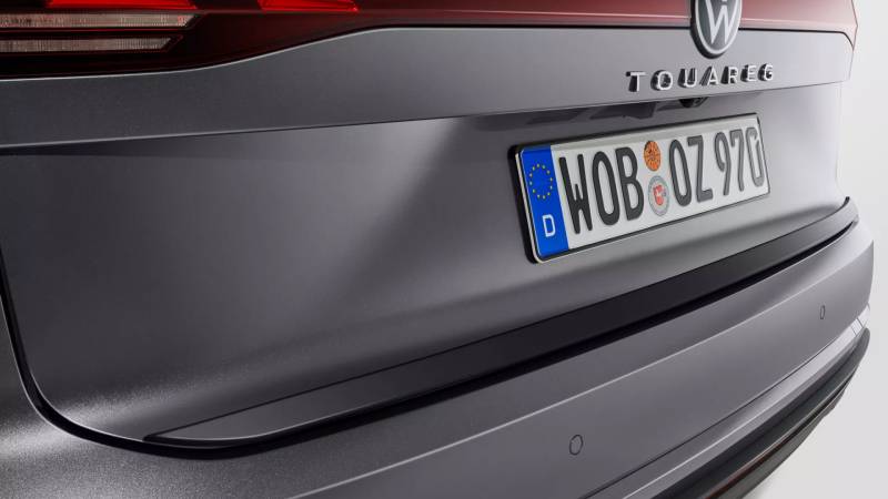Tailgate protective strip - Black