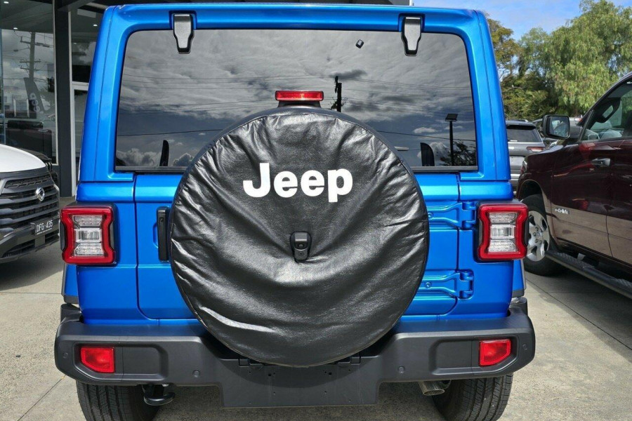 2024 Jeep Wrangler JL Unlimited Overland SUV Image 6