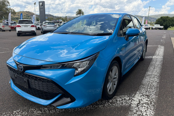 2022 Toyota Corolla ZWE219R  Ascent Sport Hybrid Hatch Image 5