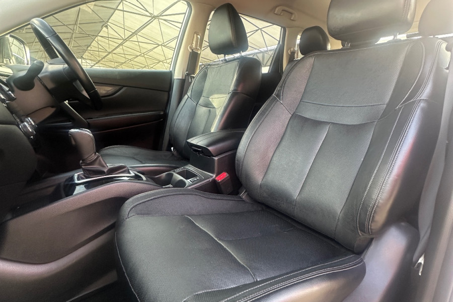 2022 Nissan X-Trail T32 ST-L SUV Image 10