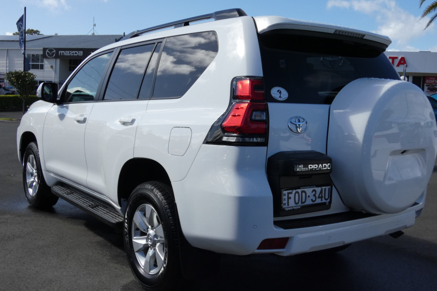 2023 Toyota LandCruiser Prado GDJ150R GXL SUV Image 8