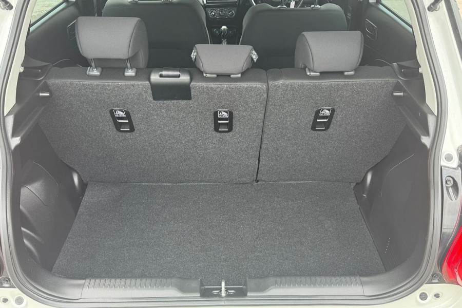 2023 Suzuki Swift AZ Series II GL Hatch Image 19