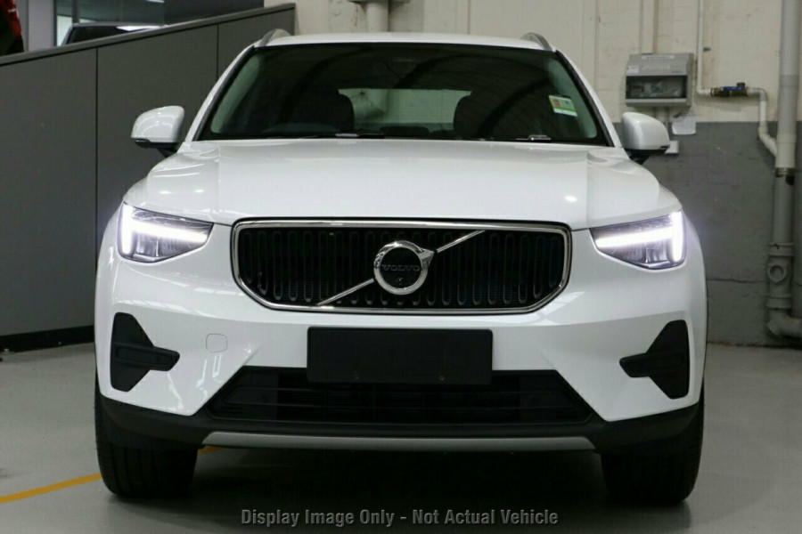2026 Volvo XC40 XZ Plus B4 SUV Image 15