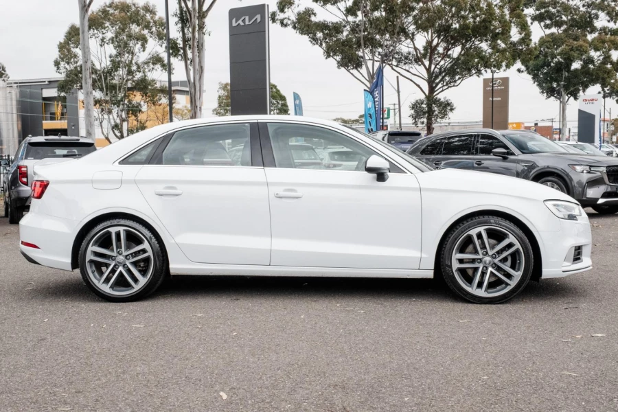 2018 Audi A3 8V Sport Sedan Image 3