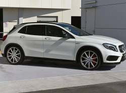 2016 MY07 Mercedes-Benz Gla45 X156 807MY AMG Wagon