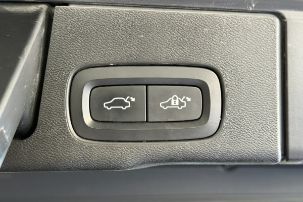 2021 Volvo XC60 UZ T5 Momentum SUV Image 10