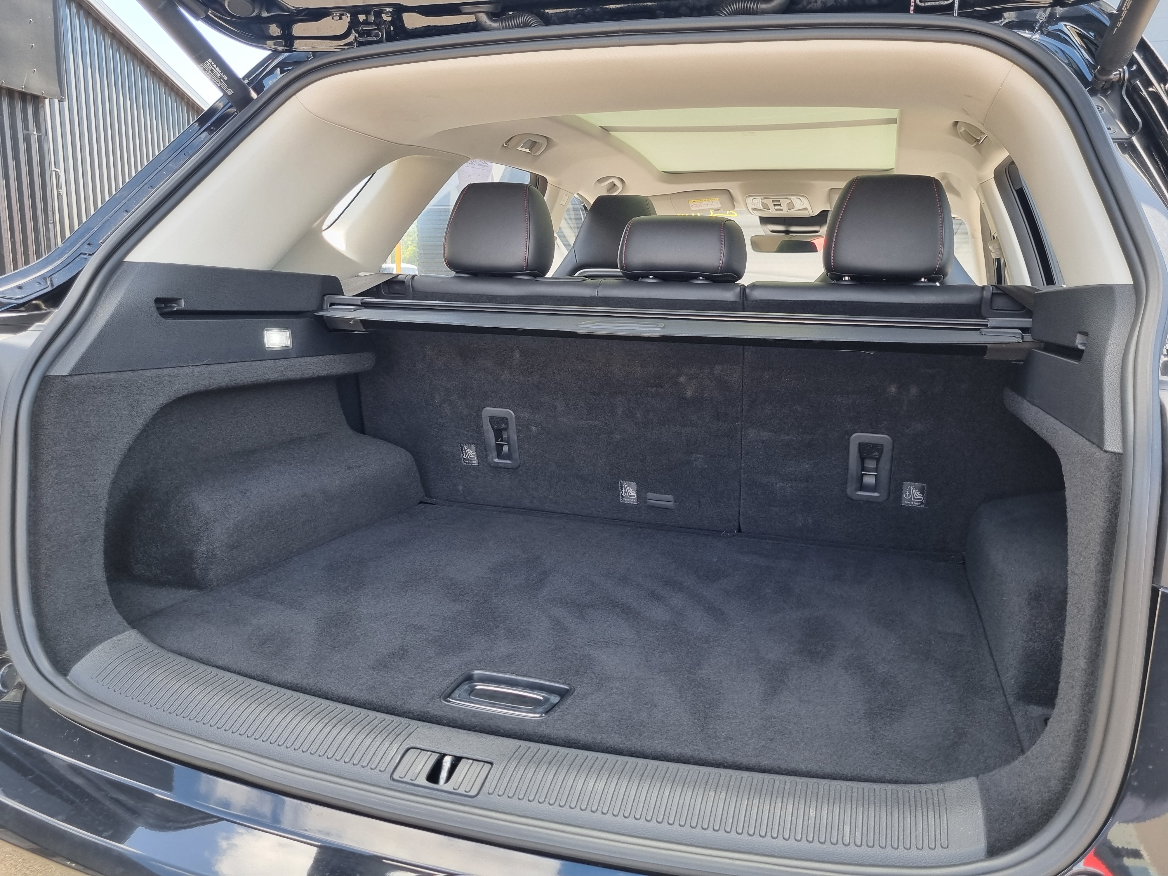2022 MG HS SAS23 Essence SUV Image 8