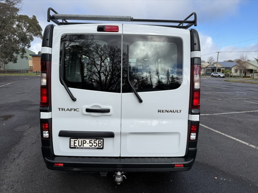 2022 Renault Trafic X82 Crew Lifestyle 125kW Van Image 4
