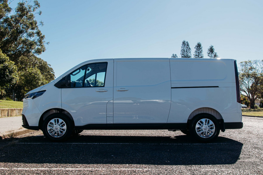 2024 LDV Deliver 7   Van Image 9