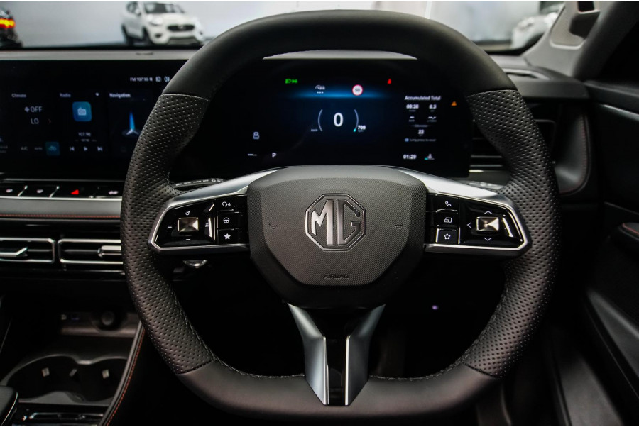 2025 MG HS AS33 Essence SUV Image 24