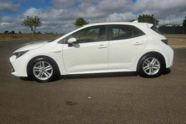 2018 Toyota Corolla ZWE211R Ascent Sport Hybrid Hatch Image 6
