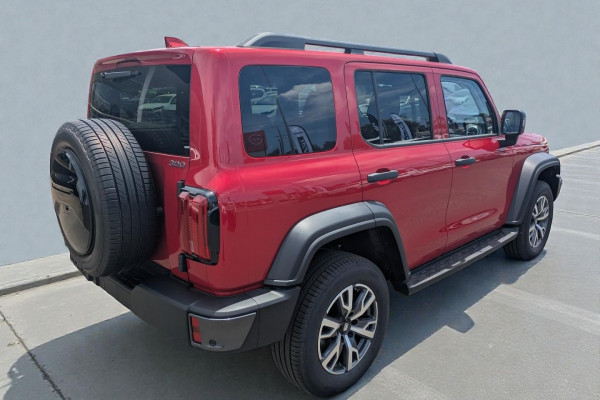 2025 GWM Tank 300 P01 Ultra SUV Image 7
