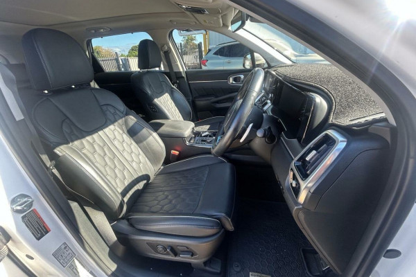 2023 Kia Sorento MQ4 GT-Line SUV Image 16