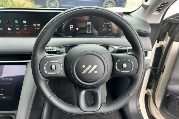2026 MY25 MG IM6 S12L Platinum SUV Image 10