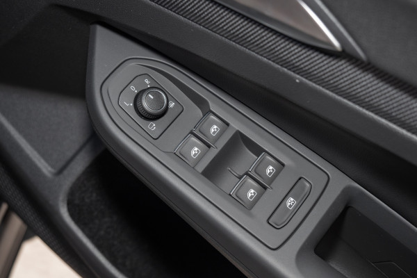 2025 MY26 Volkswagen Golf 8.5 GTI Hatch Image 21