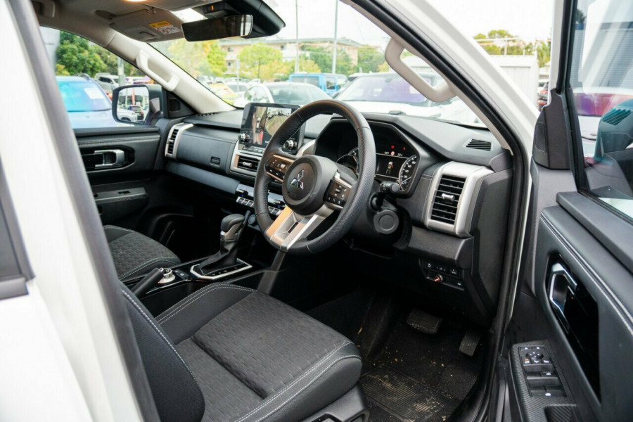 2025 Mitsubishi Triton MV GLS Ute Image 15