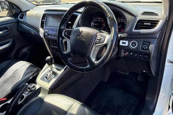 2020 Mitsubishi Triton MR GLX+ Ute Image 18