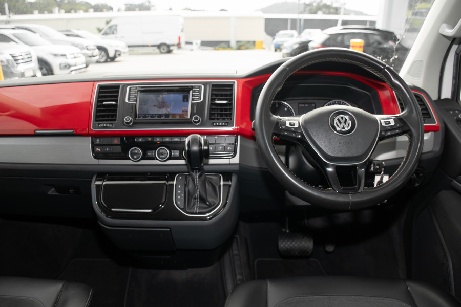 2016 Volkswagen Multivan T6 TDI450 Generation Six Van Image 7