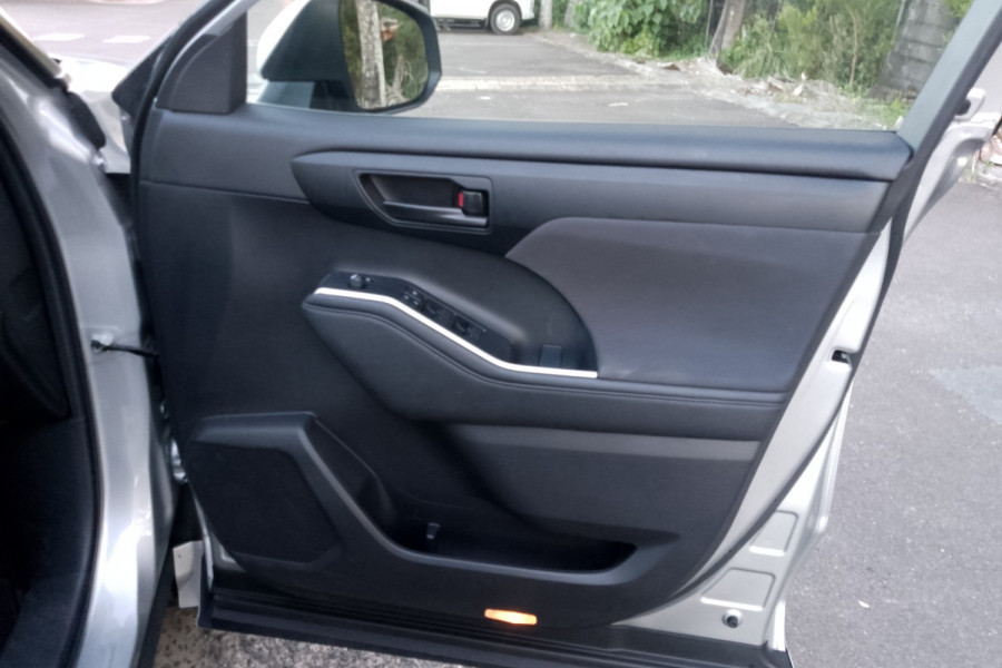 2023 Toyota Kluger TXUA70R (Petrol 2WD) GX SUV Image 19