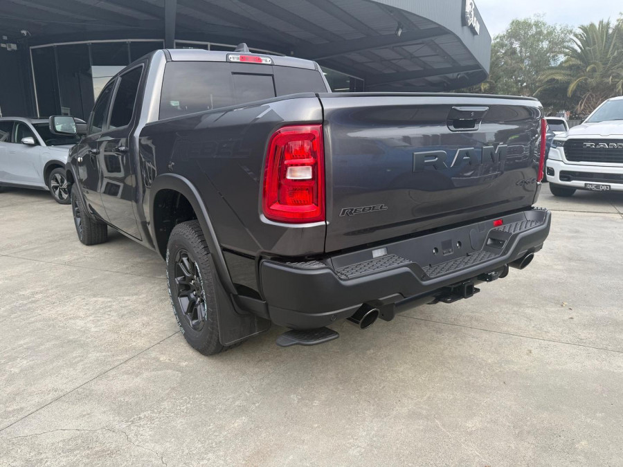 2026 Ram 1500 DT Rebel Hurricane SO Ute Image 4