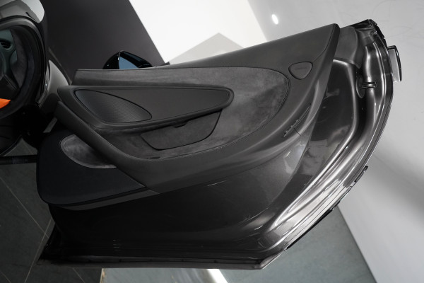 2019 Mclaren 540c Coupe Image 37