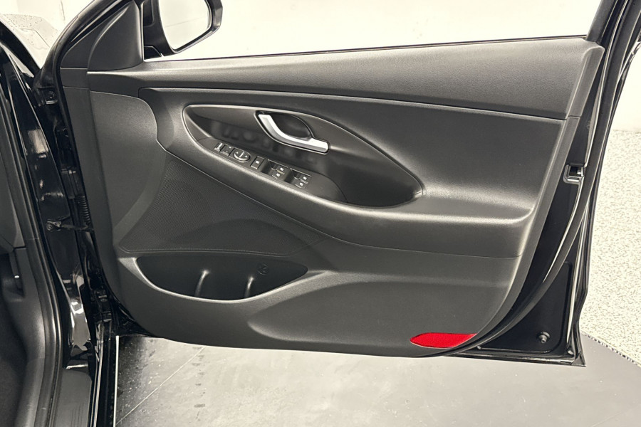 2021 Hyundai i30 PD.V4 Active Hatch Image 17