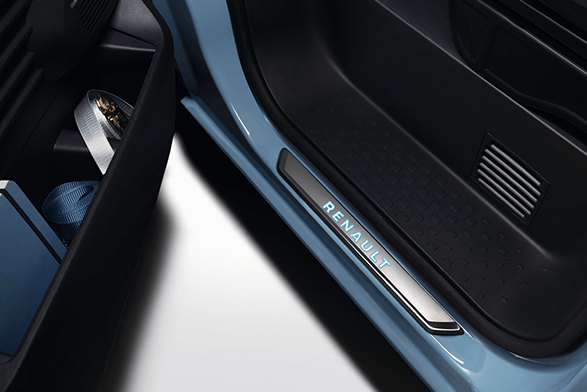 Renault illuminated door sills