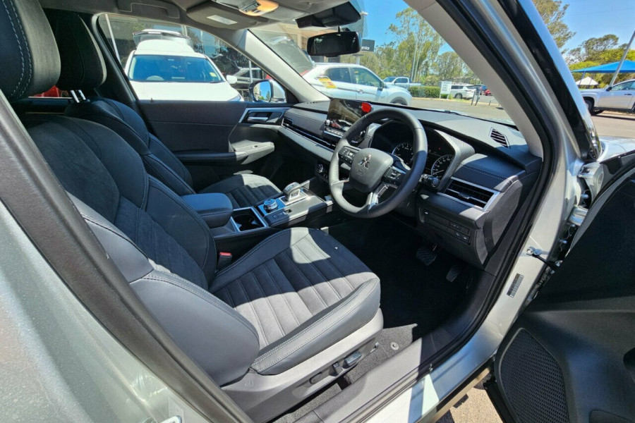 2024 Mitsubishi Outlander ZM Aspire SUV
