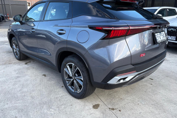 2026 MY25 Chery C5  Urban SUV Image 2