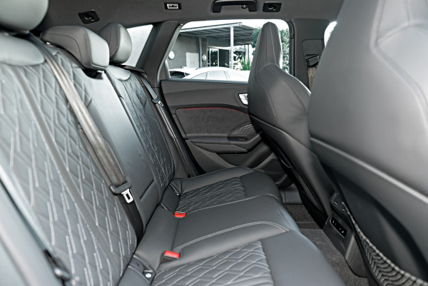 2025 Audi S5 B10 270Kw v6 Wagon image 9