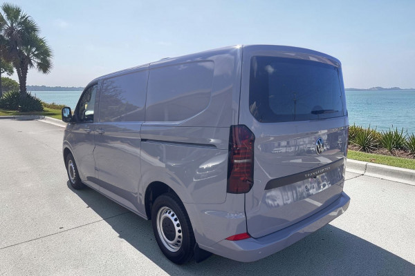 2026 MY25 Volkswagen Transporter NSN TDI 125kW Van Image 6
