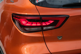 2024 MG ZST  Essence SUV
