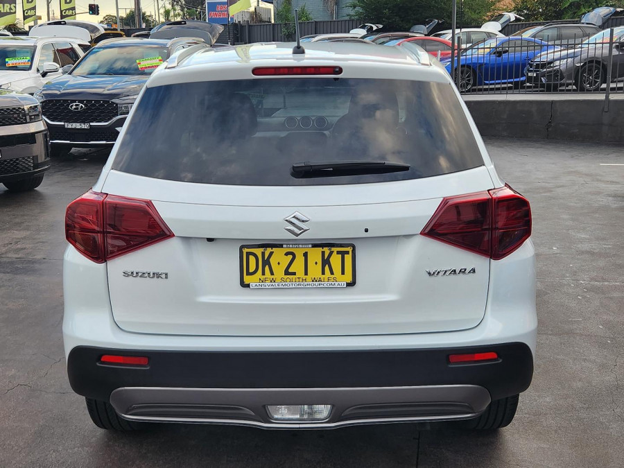 2023 Suzuki Vitara LY Series II  SUV Image 4