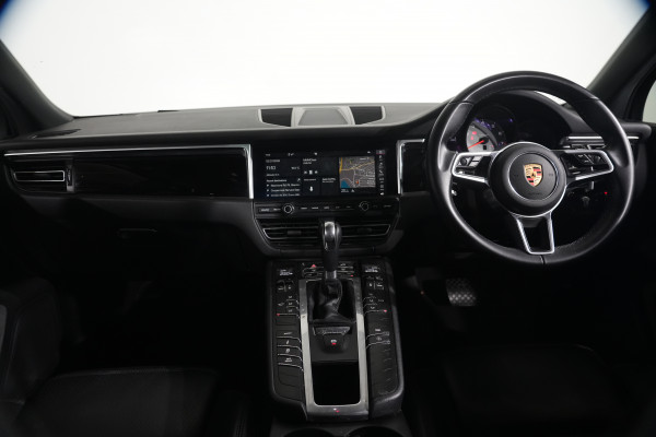 2020 Porsche Macan S SUV Image 13