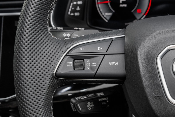 2026 MY25 Audi SQ7 4M TFSI SUV image 11