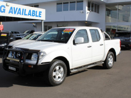 Nissan Navara Silverline - SE D40 S9 Silverline