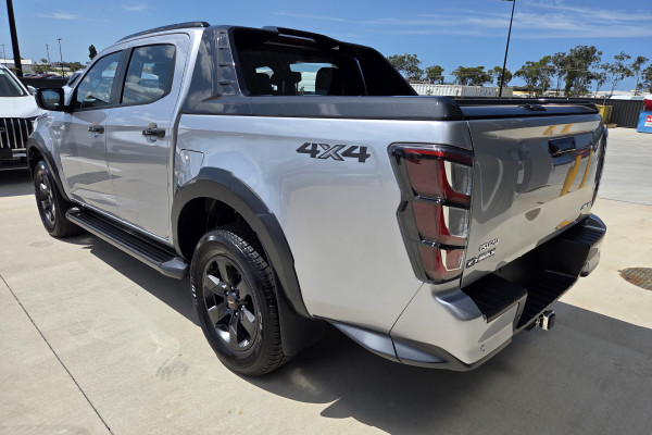2026 MY25.5 Isuzu D-MAX RG X-TERRAIN Ute Image 4