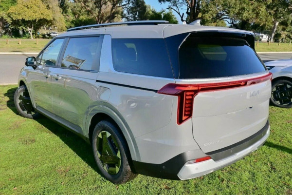 2026 MY27 Kia Carnival KA4 PE Sport+ HEV People Mover Image 3