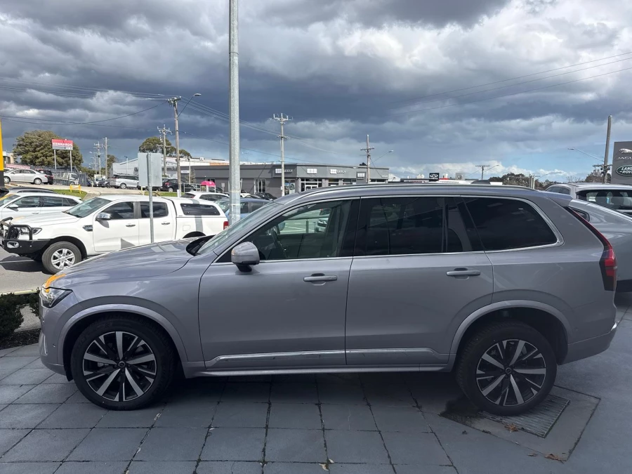 2026 Volvo XC90 L Series Plus B5 Bright SUV Image 15