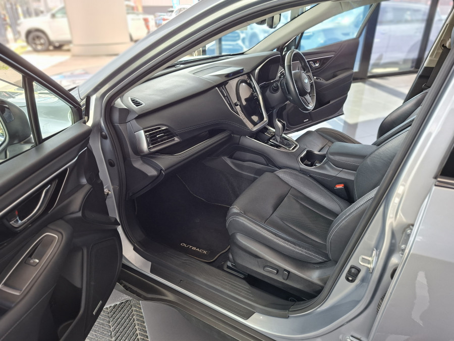 2021 Subaru Outback 6GEN AWD Touring SUV Image 10